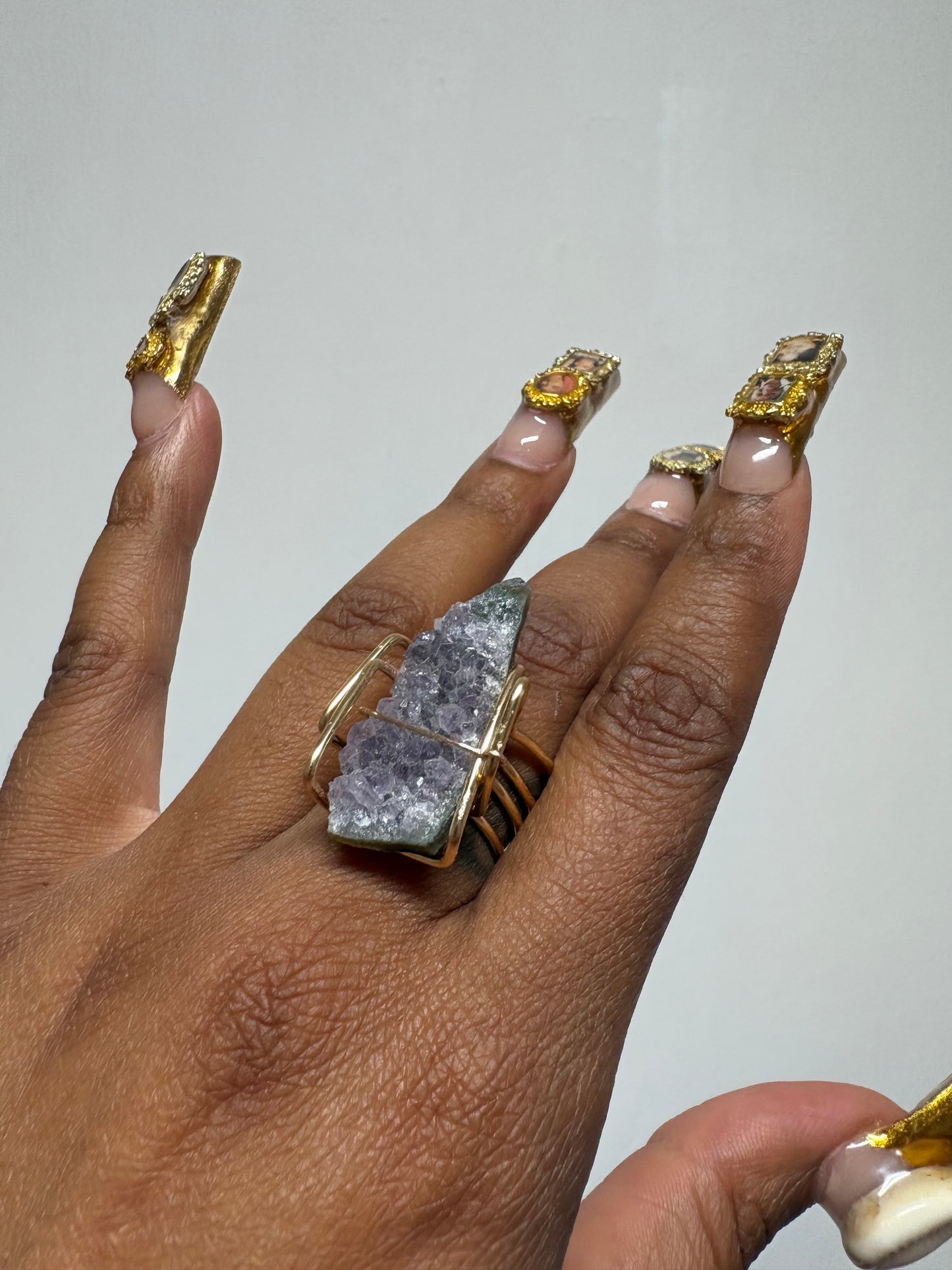 Cluster Gold Amethyst3