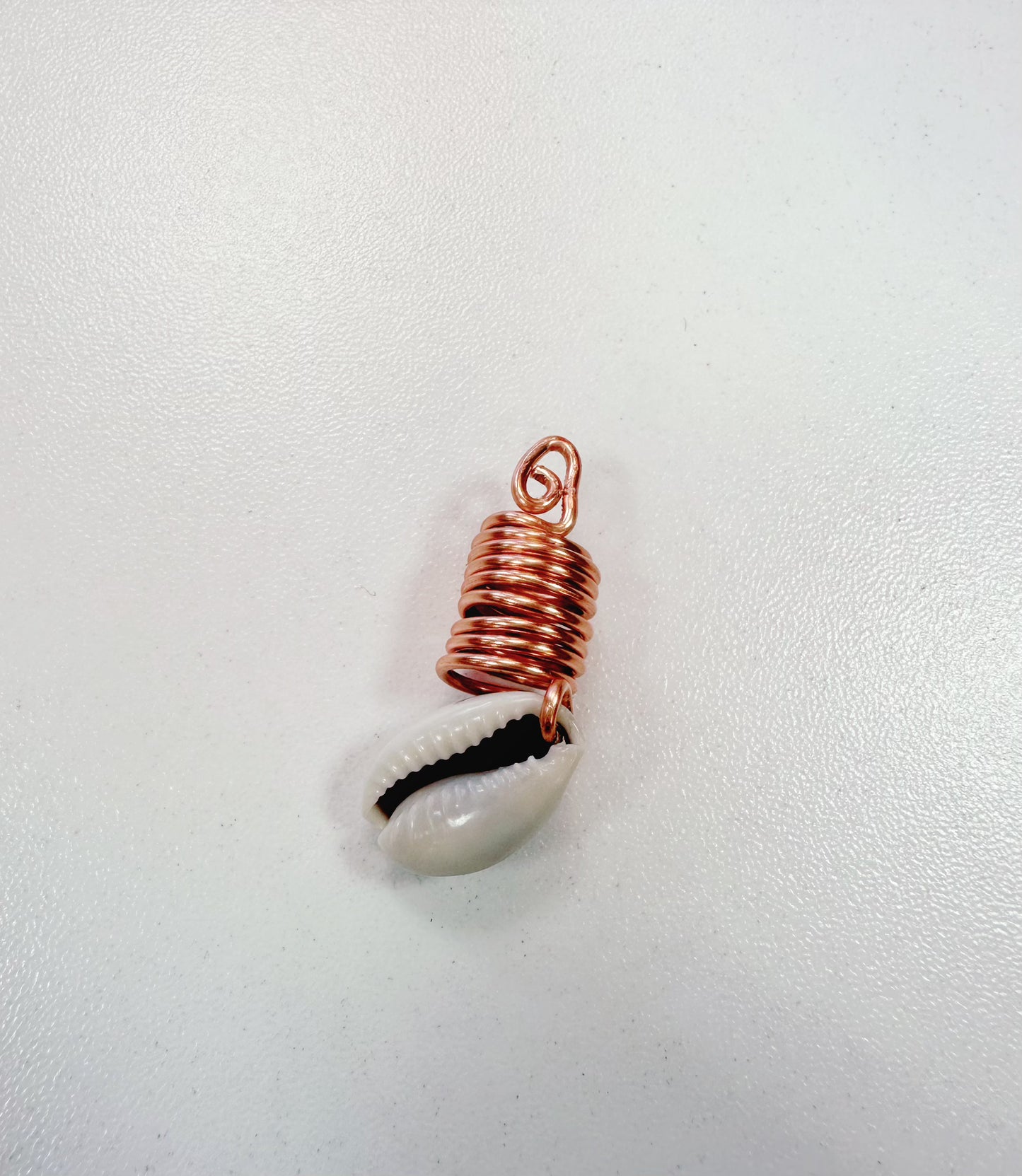 Seashell hair jewelry